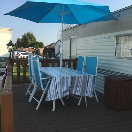 Clara ,clhoé Campeggio *