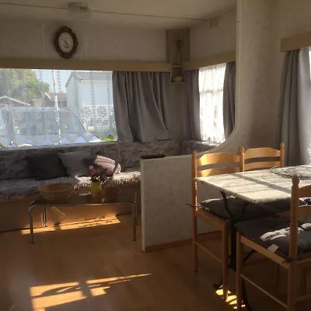 Clara ,clhoé * Mers-les-Bains