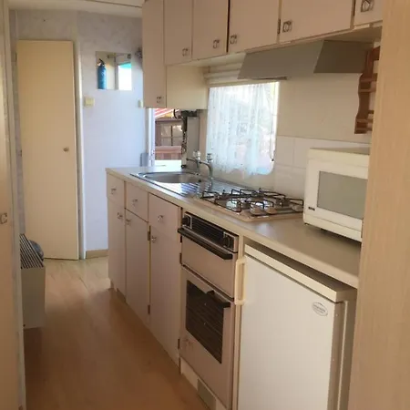 Clara ,clhoé Campeggio Mers-les-Bains